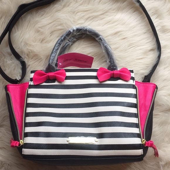 Betsey Johnson Handbags - Betsy Johnson Bag